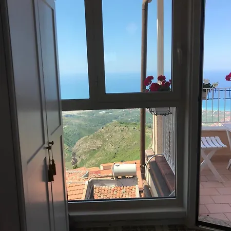 Vendégház La Tela Di Penelope